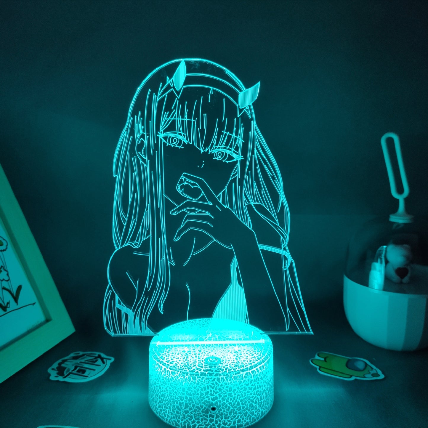 مصابيح ليلية LED RGB ثلاثية الأبعاد من Zero Two Figure 