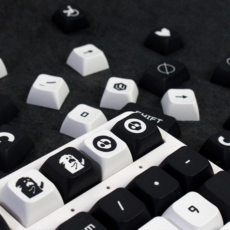 CSGO B&W XDA Keycaps