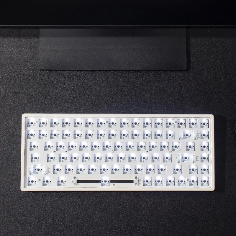 Mintcaps YQ 84 Mechanical Keyboard Kit White Wireless 84-Keys Hot-Swappable White Backlight