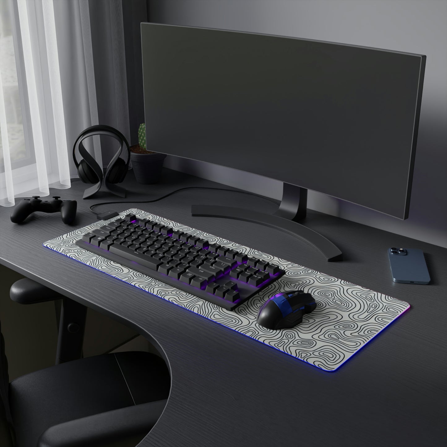 White Topo Gaming Mouse Pad