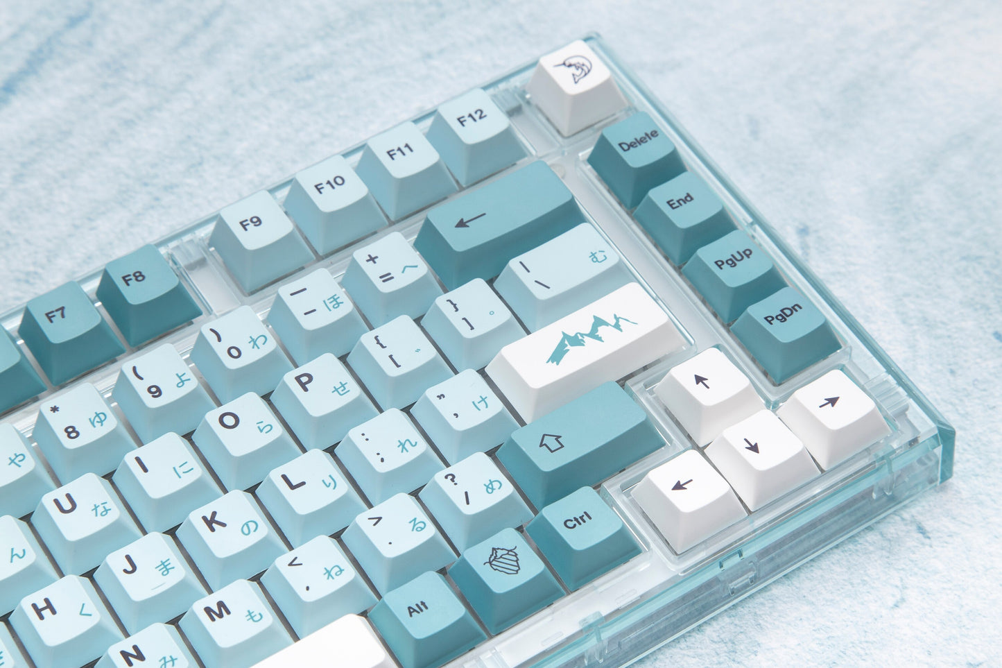 Iceberg Keycaps PBT Cherry Profile