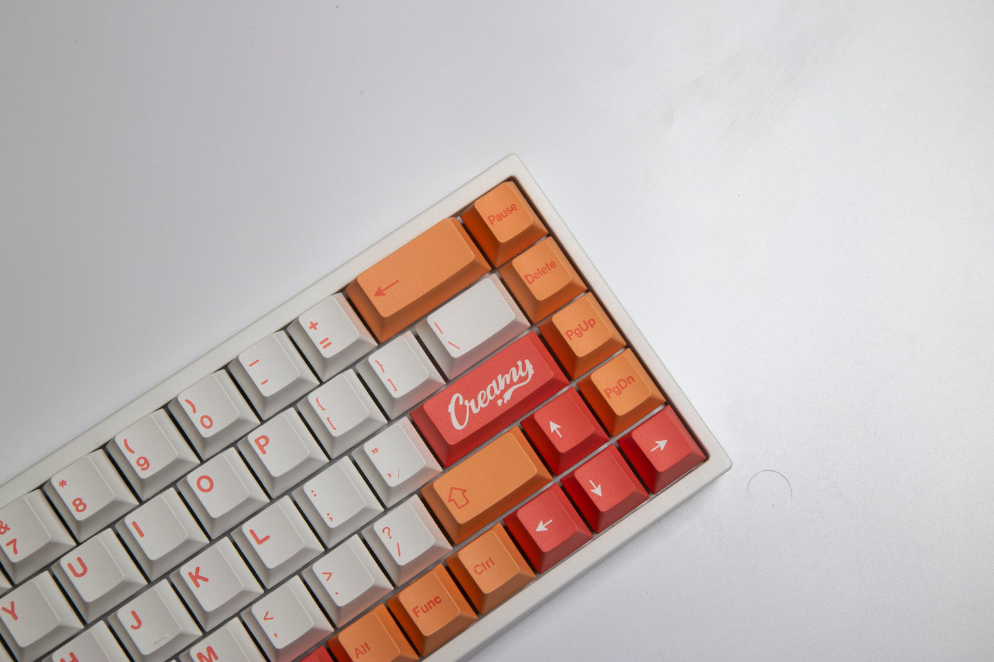 Peach Keycaps PBT Cherry Profile