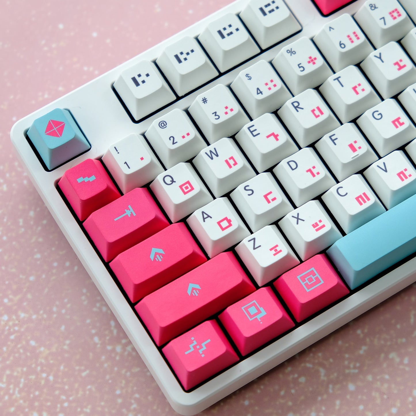 Pink Drifter PBT Keycaps Cherry Profile