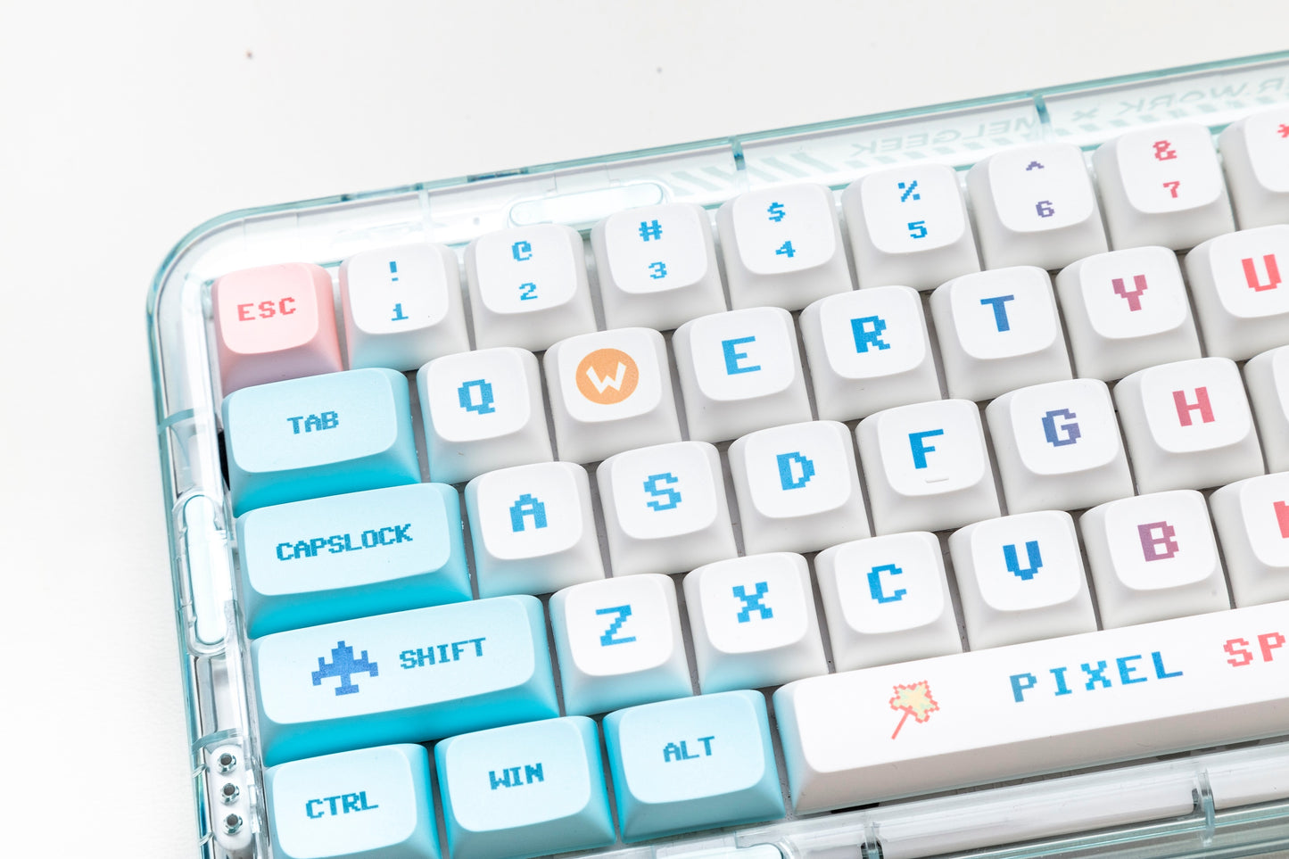 Pixel wars Keycaps XDA Profile