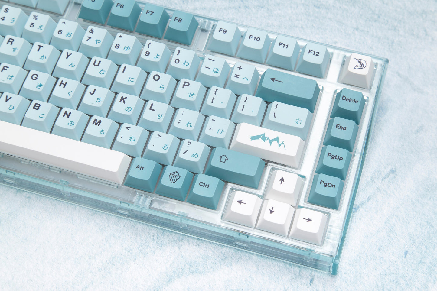 Iceberg Keycaps PBT Cherry Profile