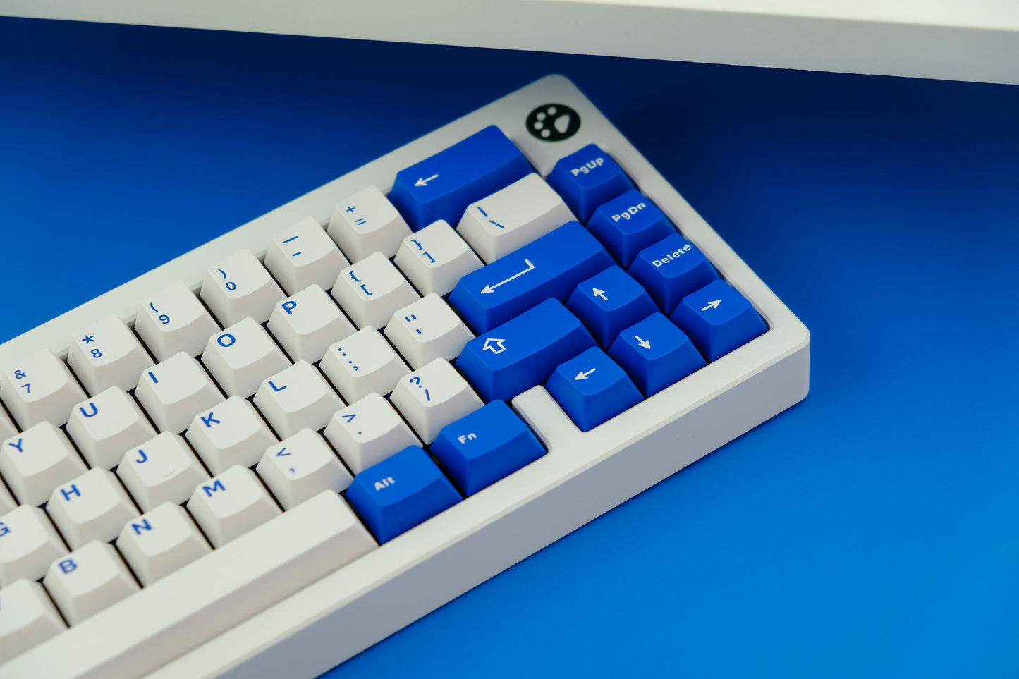 Aifei Icon Classic Blue Keycaps ABS Double Shot Keycaps Cherry Profile